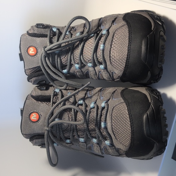 Merrell | Moab 2 | Mid | Waterproof | Womens Hiking Boot | Size 9.5 | - Picture 2 of 5